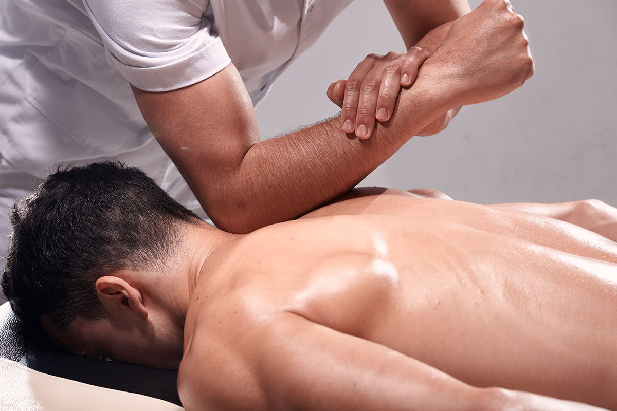 deep-tissue-massage